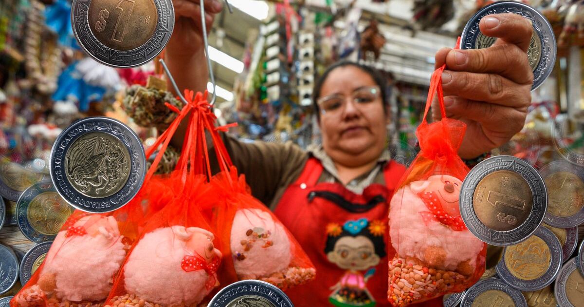 Así se cotiza el peso en el último día de 2024.