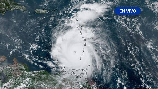 ‘Beryl’ es huracán categoría 4 y avanza en Mar Caribe: Sigue su trayectoria EN VIVO