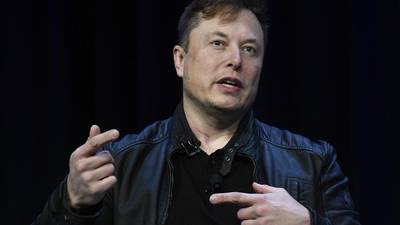 Elon Musk busca despedir al 10% de los trabajadores de Tesla debido a un ‘súper mal presentimiento’