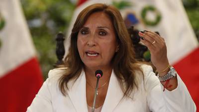 Detienen a Nicanor Boluarte, hermano de la presidenta de Perú, por tráfico de influencias 