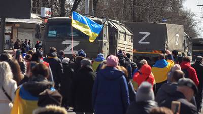 Tropas ucranianas entran a Jersón, ciudad tomada antes por Rusia