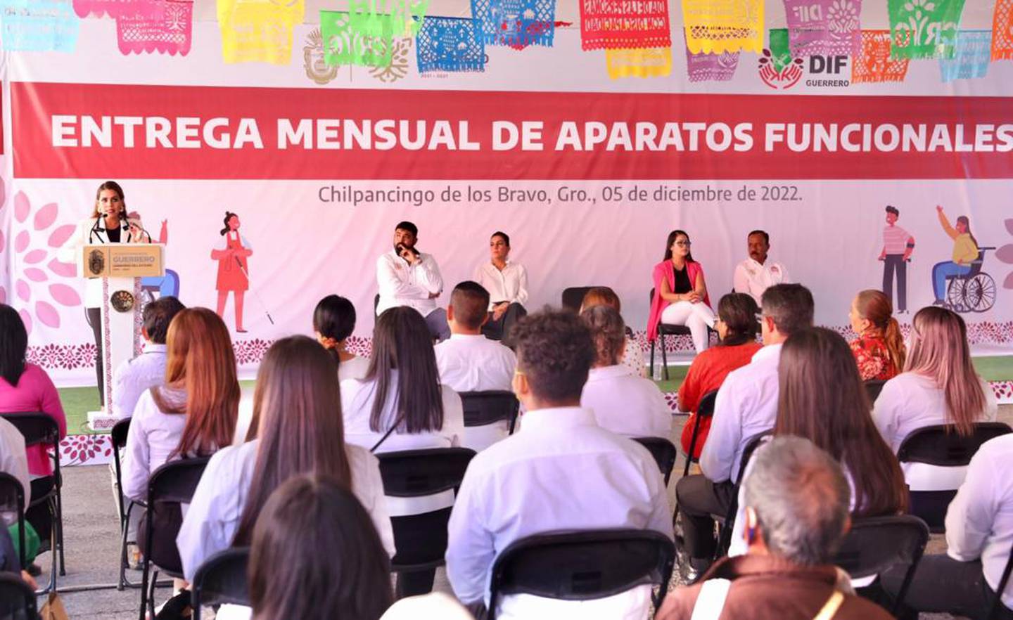 Evelyn Salgado Y Liz Salgado Encabezan Entrega Mensual De Aparatos Funcionales Del Dif Guerrero 0320