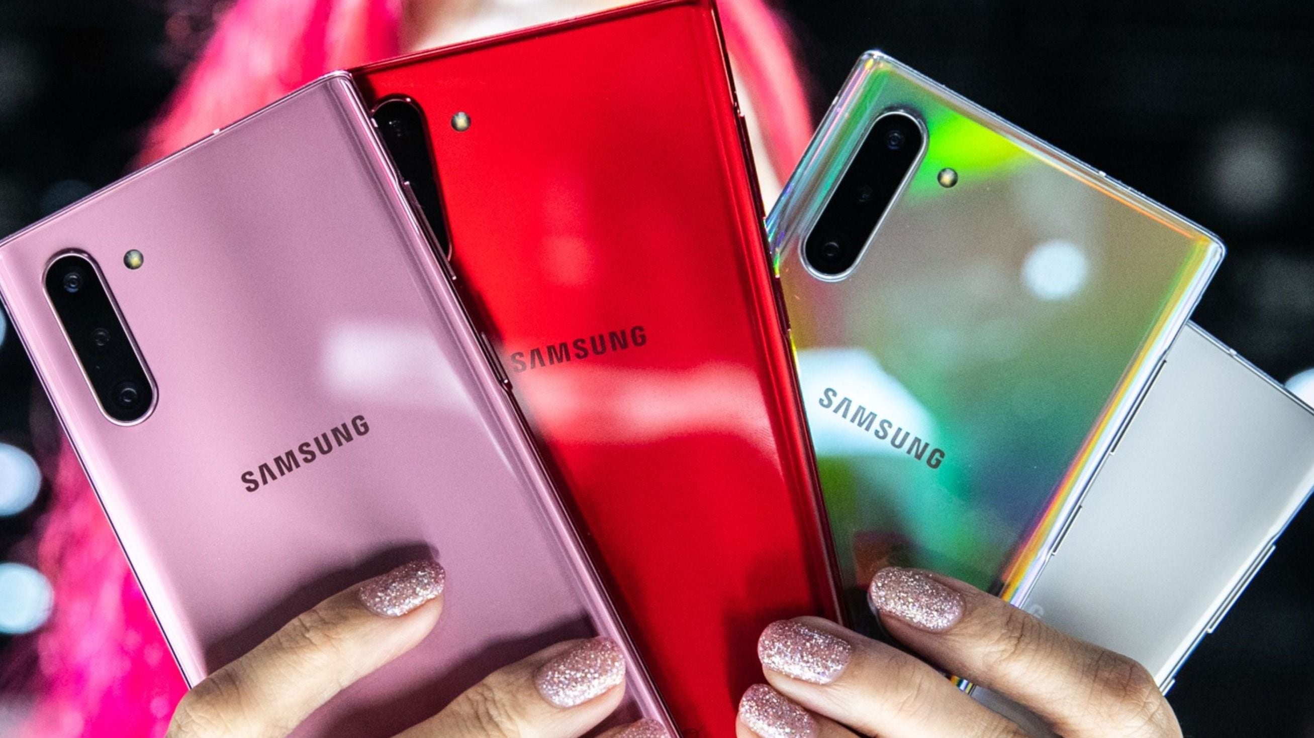 Otra vez el smartphone plegable de Samsung WSJ asegura que (ahora sí)  llegará a inicios de 2019