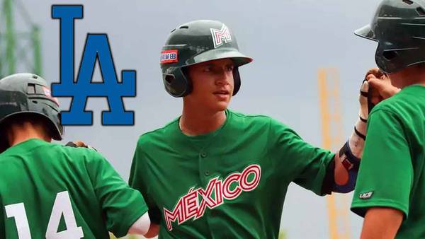 Mexicano Ezequiel Rivera firma con Dodgers a los 14 años; el VIDEO VIRAL de la noticia a su mamá