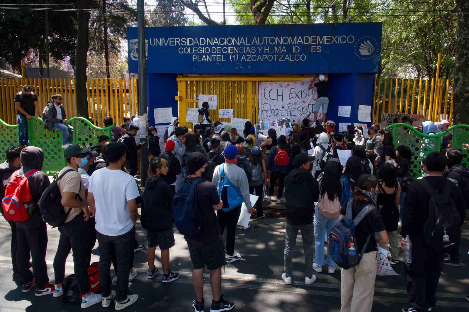 Protestas En El Cch Azcapotzalco ¿qué Pasó Y Qué Ha Dicho La Unam El Financiero 2384