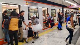 ‘Solo le dieron una pintada’: Usuarios critican nueva Línea 1 del Metro por retrasos de 10 minutos