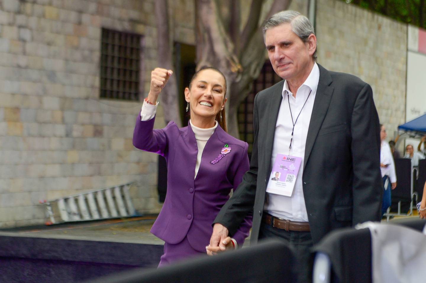 Los candidatos a la Presidencia de la República arribaron al Centro Cultural Tlatelolco, donde se efectuó el tercer y último debate (Foto: NICOLÁS TAVIRA)