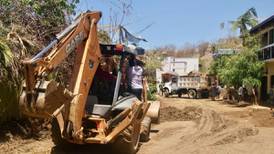 Gobierno de AMLO otorga a familias oaxaqueñas títulos de propiedad tras huracán ‘Agatha’