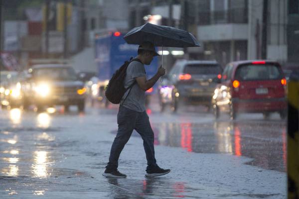 Activan alerta por lluvias en CDMX: Prevén 10 horas de aguacero intenso, ¿a qué hora inicia?
