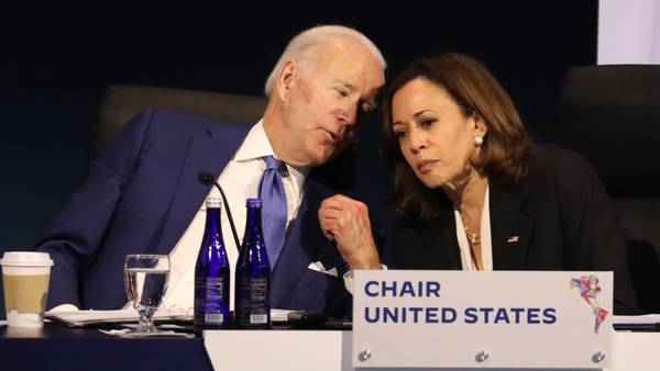 Kamala Harris admite que Biden no ‘ha tenido su mejor momento’, pero está a favor de su candidatura