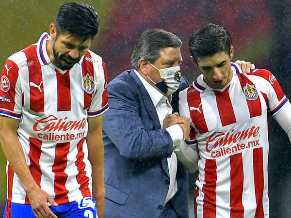 Con Chivas sería difícil, pero trabajaría con ellos y en cualquier equipo: Miguel Herrera