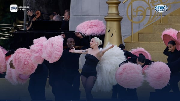 ¡Oh la la! Lady Gaga abrió con colorido show en la ceremonia de París 2024 y cantando en FRANCÉS