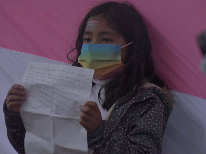 ‘Mi derecho a la educación’: Infancias trans piden protección ante la discriminación en las escuelas