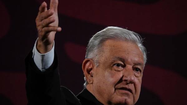 AMLO festeja medalla de Osmar Olvera y Juan Manuel Celaya: ‘Estuvieron excelentes, para plata y más’