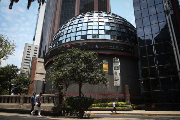 Bolsa Mexicana ‘de Caídas’: Suma 5 semanas con pérdidas