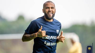 ¿Cuándo debuta Dani Alves con Pumas en la Liga MX?