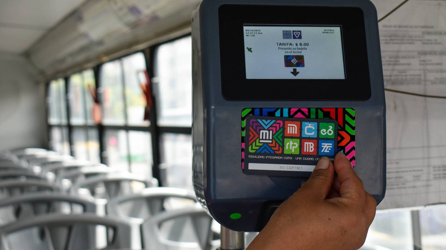 No más filas para el Metro: ¿Cómo recargar tu tarjeta de Movilidad Integrada  desde tu celular? – El Financiero