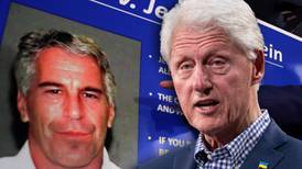 ¿Jeffrey Epstein aplicó ‘cámara escondida’ a Bill Clinton? Esto sabemos de las grabaciones