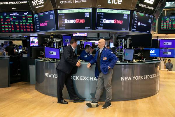 Lunes ‘leeento’ en Wall Street: S&P 500 gana 0.1%