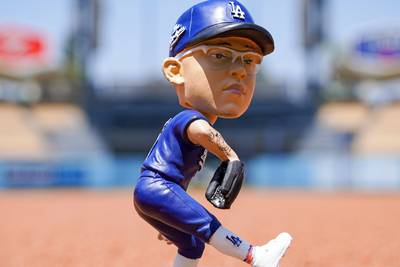 Los Dodgers borran la huella de Julio Urías de la historia del equipo -  Infobae