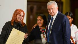 Activista indígena Obtilia Eugenio obtiene Premio Nacional de Derechos Humanos