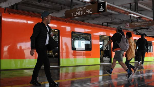 Metro de CDMX, en marcha lenta por lluvias: ¿Qué líneas registran lento avance este viernes?