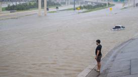 Houston, tenemos problemas con ‘Beryl’: Huracán deja derrame de aguas residuales e inundaciones