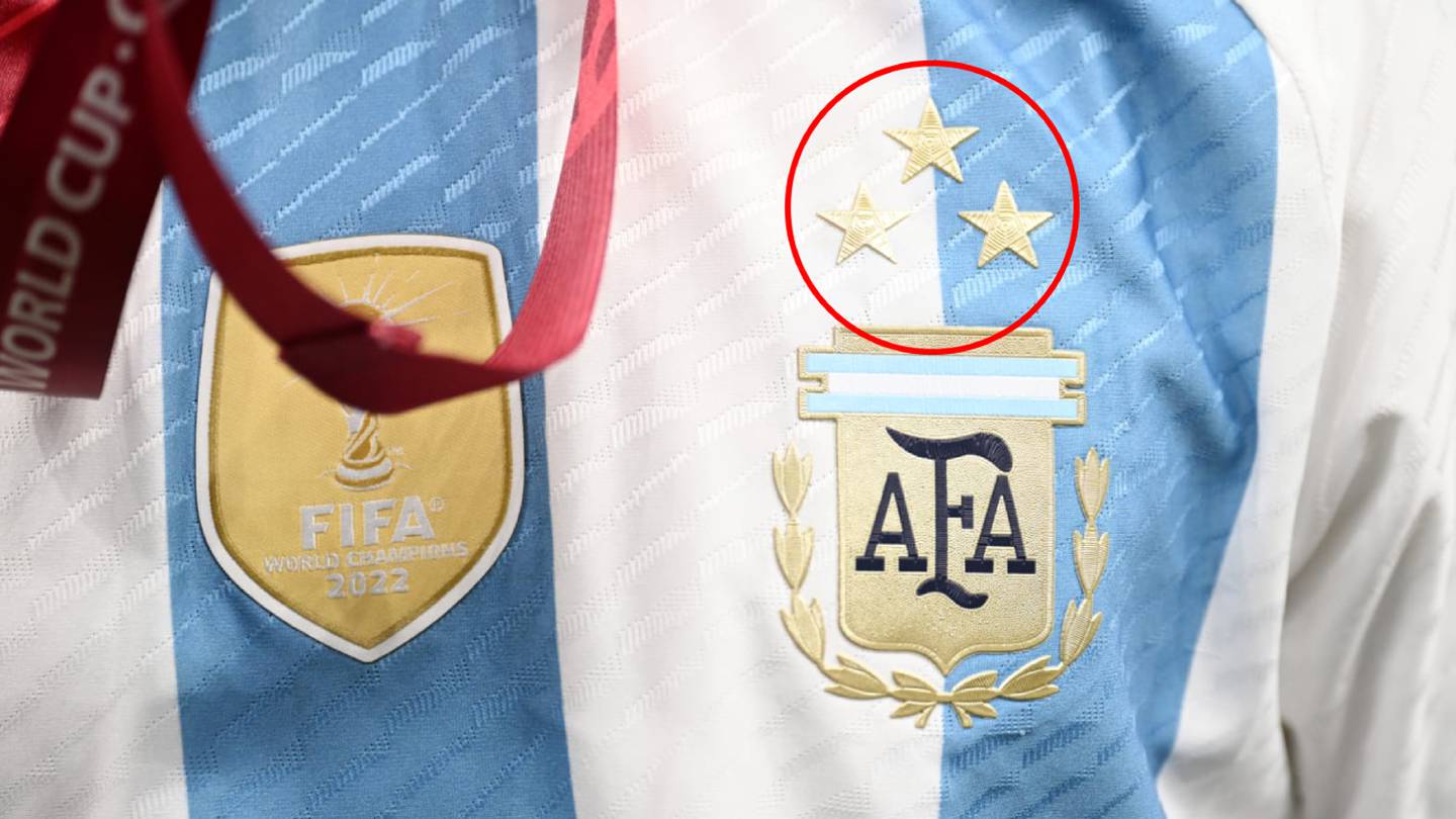 Camiseta Argentina 3 estrellas + MESSI #10 + Parche campeon del mundo -  ZayGo Indumentaria