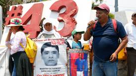 Padres de normalistas de Ayotzinapa confirman reunión con AMLO el 3 de junio: ‘No esperamos más’