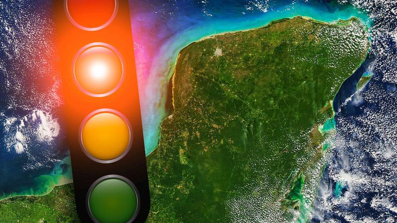 Cinco municipios de Quintana Roo fueron clasificados con alerta naranja  (alta peligrosidad) por el acercamiento del huracán 'Beryl'. (Ilustración: El Financiero)