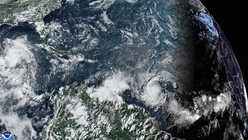 ‘Beryl’ amenaza al Caribe: Toma fuerza y se convierte en huracán categoría 4