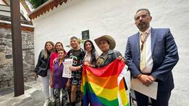 Diversidad en Puebla: Betucky recibe la segunda acta de nacimiento no binaria en el estado