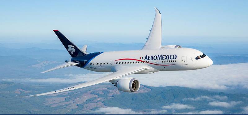 Aeroméxico dijo que por errores en la comunicación, retrasó un vuelo en el que viajaba una integrante de la 4T