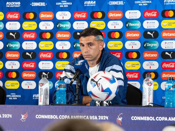 ‘Es una reacción normal, apoyo a los jugadores de Uruguay’: Dibu Martínez llama a la paz tras violencia en Copa América (VIDEO)